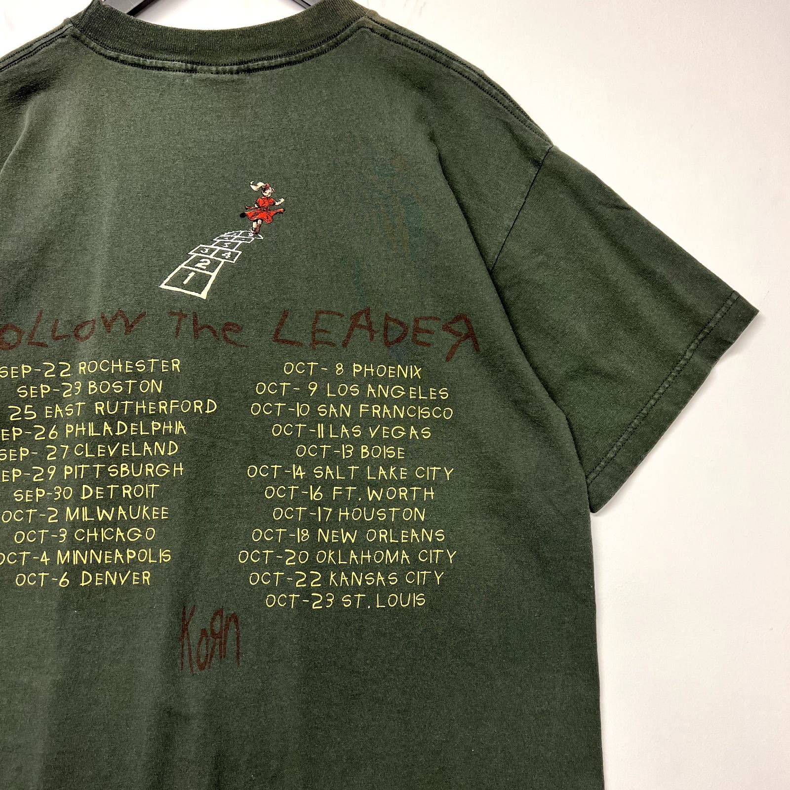 1990s Korn Follow The Leader T-Shirt Size L