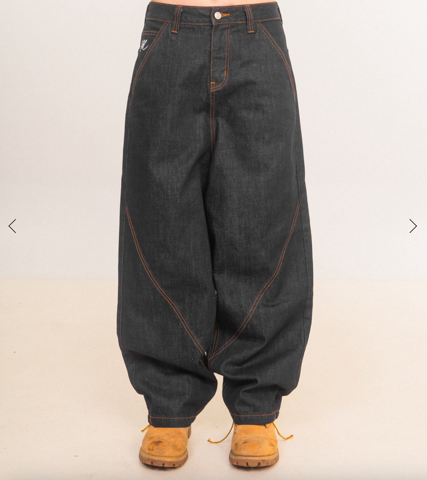 Baggy black raw denim XL