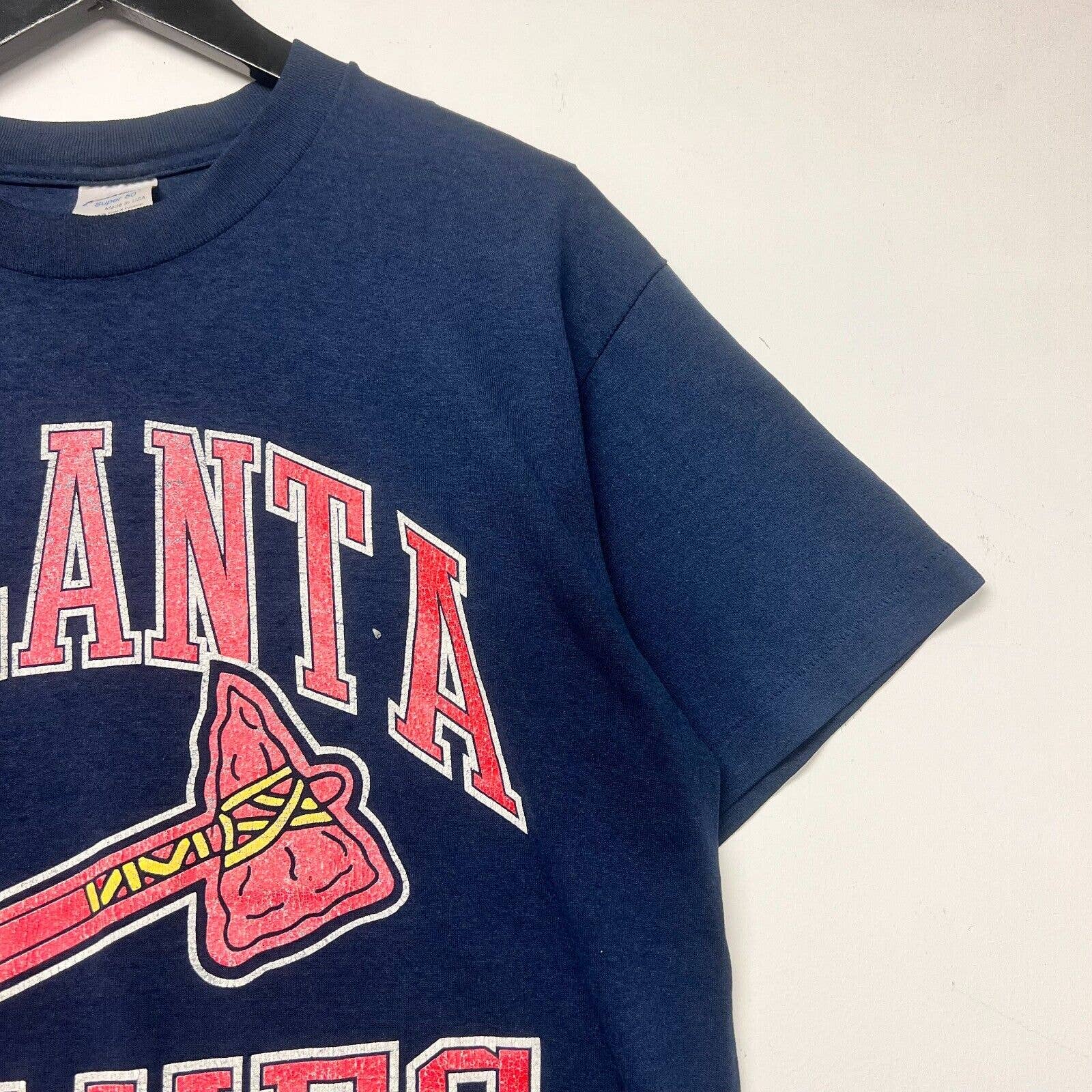 MLB Braves T-shirt Size L
