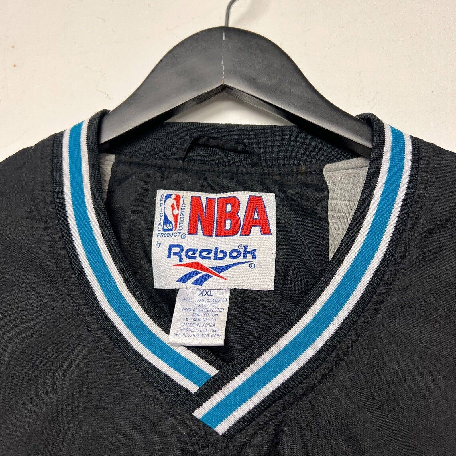 NBA Pistons Pullover Size 2XL